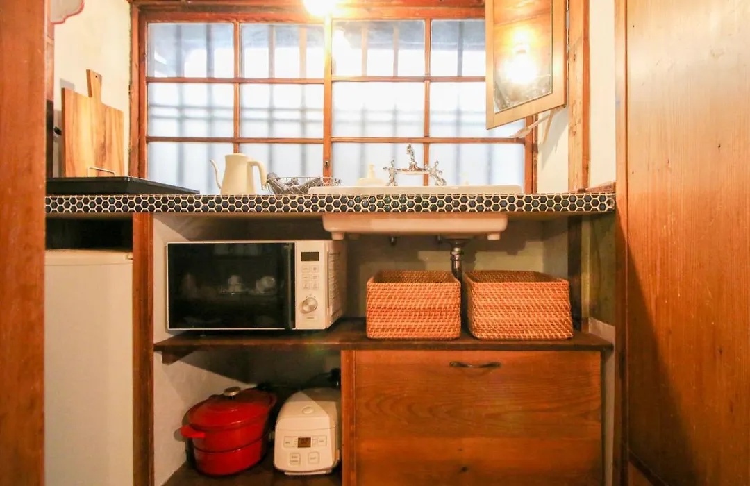 Tokyo Little House-1